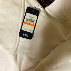 Tommy Jeans cropped sweater